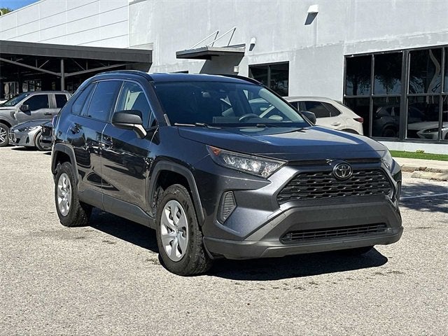 Toyota RAV4 LE 2019