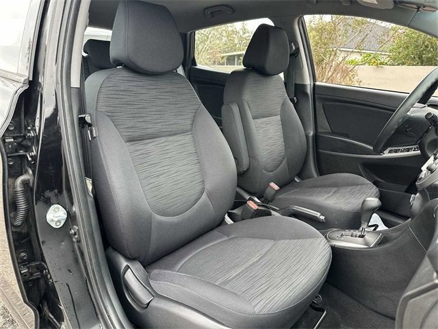 Hyundai Accent SE 2017