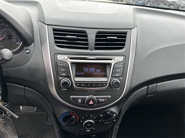 Hyundai Accent SE 2017