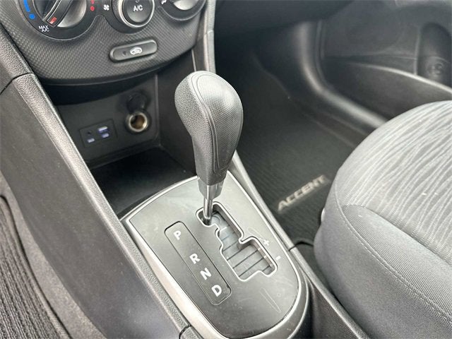 Hyundai Accent SE 2017