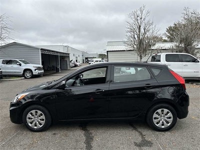 Hyundai Accent SE 2017