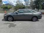 Hyundai Elantra SEL 2024