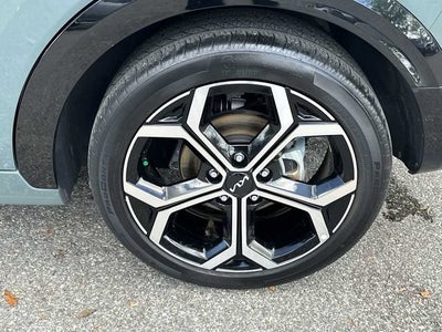 Kia Niro EX Touring 2023