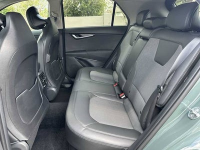 Kia Niro EX Touring 2023