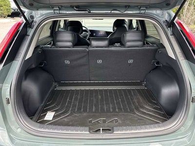 Kia Niro EX Touring 2023