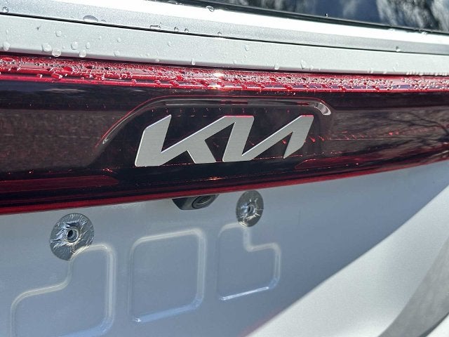 Kia Carnival MPV EX 2024