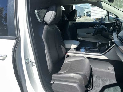Kia Carnival MPV EX 2024