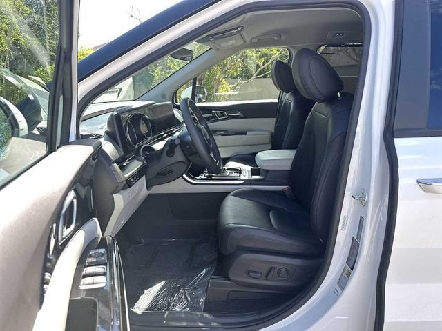 Kia Carnival MPV EX 2024