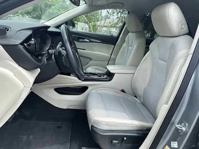 Buick Envision Preferred 2023