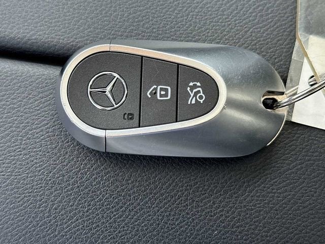 Mercedes-Benz E 450 4MATIC® 2025