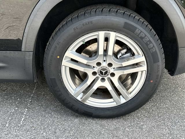 Mercedes-Benz GLB 250 4MATIC® 2023