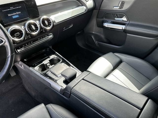 Mercedes-Benz GLB 250 4MATIC® 2023