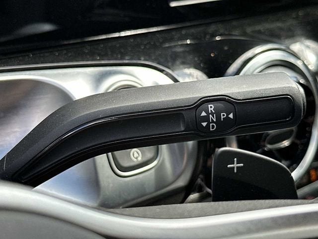 Mercedes-Benz GLB 250 4MATIC® 2023