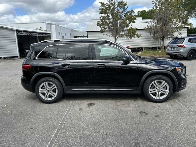 Mercedes-Benz GLB 250 4MATIC® 2023