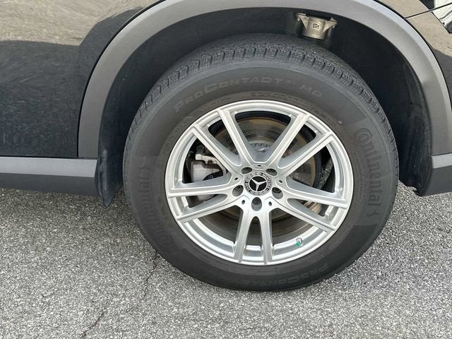 SUV Mercedes-Benz GLC 300 2025