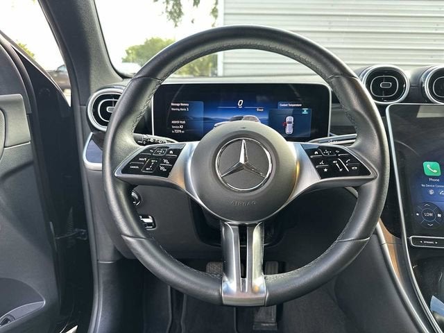 SUV Mercedes-Benz GLC 300 2025