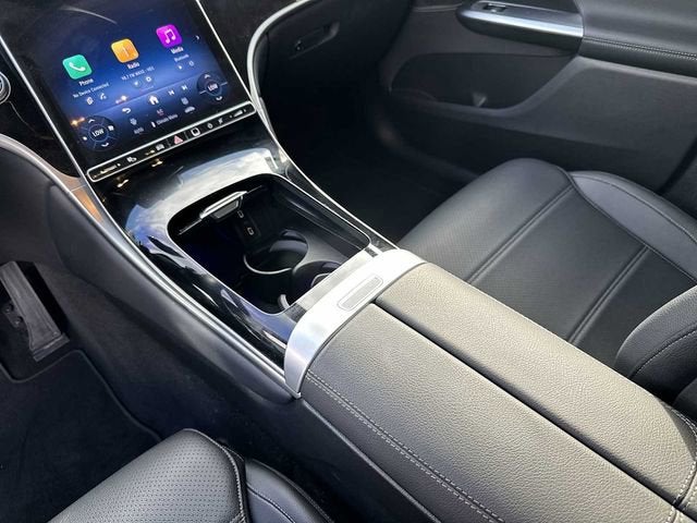 SUV Mercedes-Benz GLC 300 2025