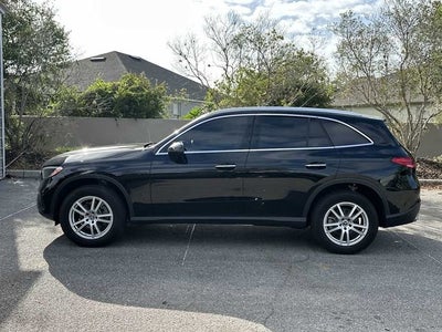 SUV Mercedes-Benz GLC 300 2025