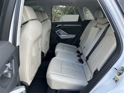 Audi Q3 Premium Plus 2020