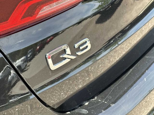Audi Q3 S line Premium 2024
