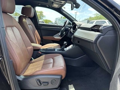 Audi Q3 S line Premium 2024