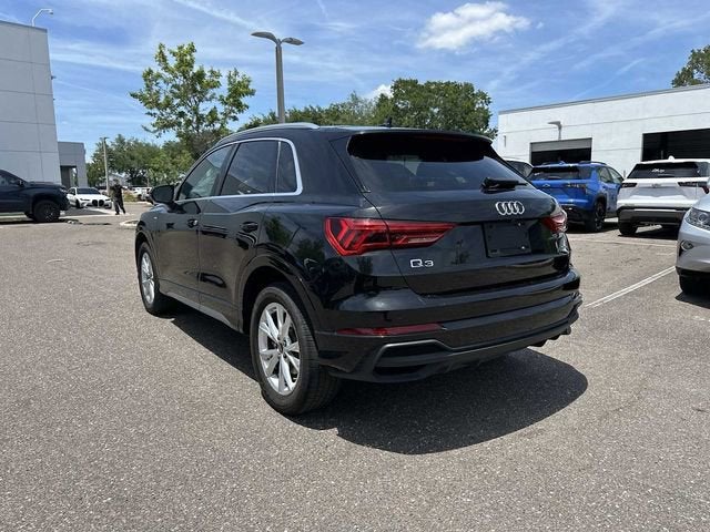 Audi Q3 S line Premium 2024