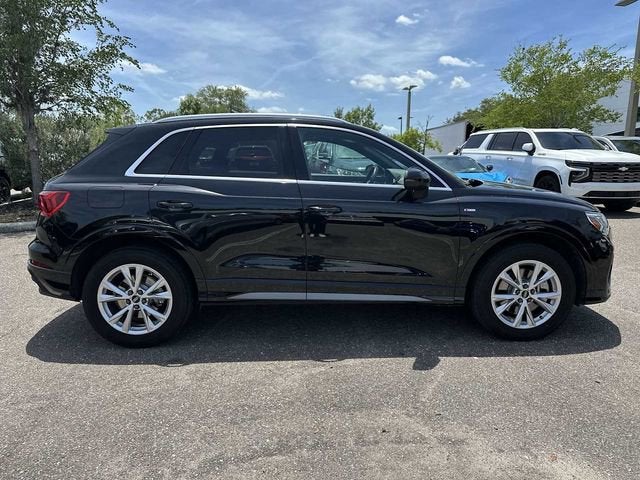 Audi Q3 S line Premium 2024