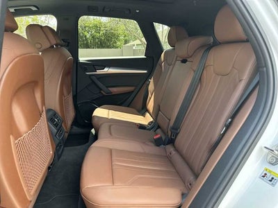 Audi Q5 S line Premium 2025