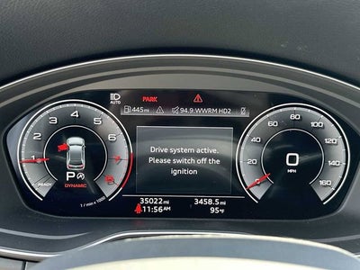 Audi Q5 S line Premium 2025