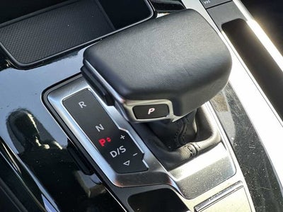 Audi Q5 Premium 45 TFSI S line quattro 2025