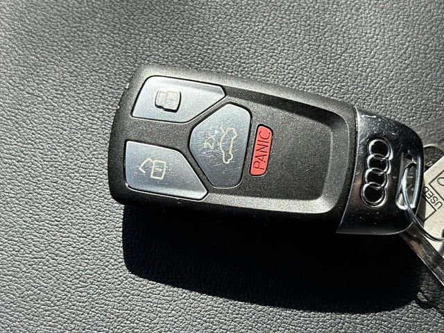 Audi Q5 Premium 45 TFSI S line quattro 2025