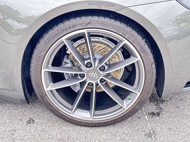Porsche 911 Carrera 2021