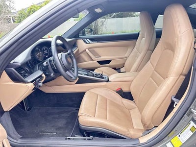 Porsche 911 Carrera 2021