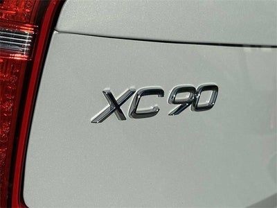 Volvo XC90 Plus 2025