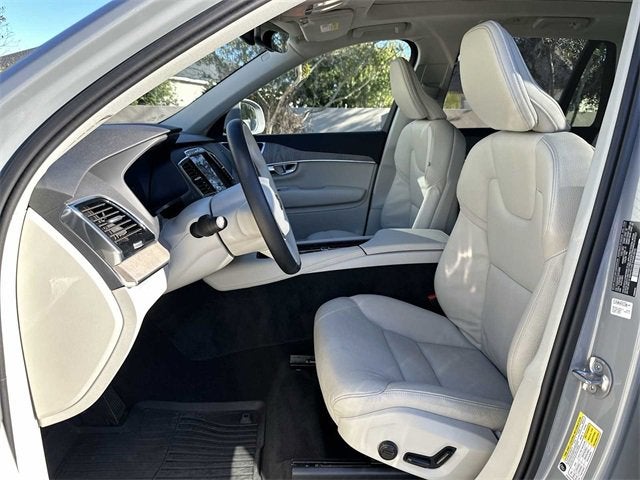 Volvo XC90 Plus 2025