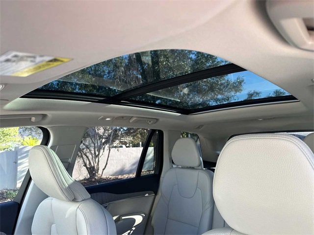 Volvo XC90 Plus 2025