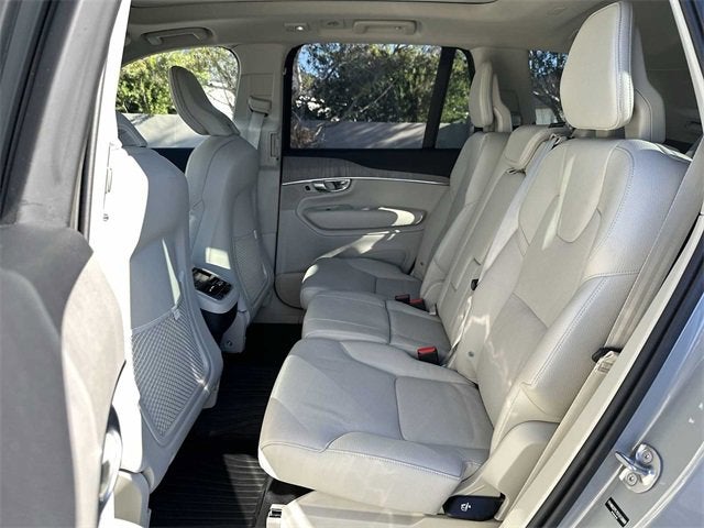 Volvo XC90 Plus 2025